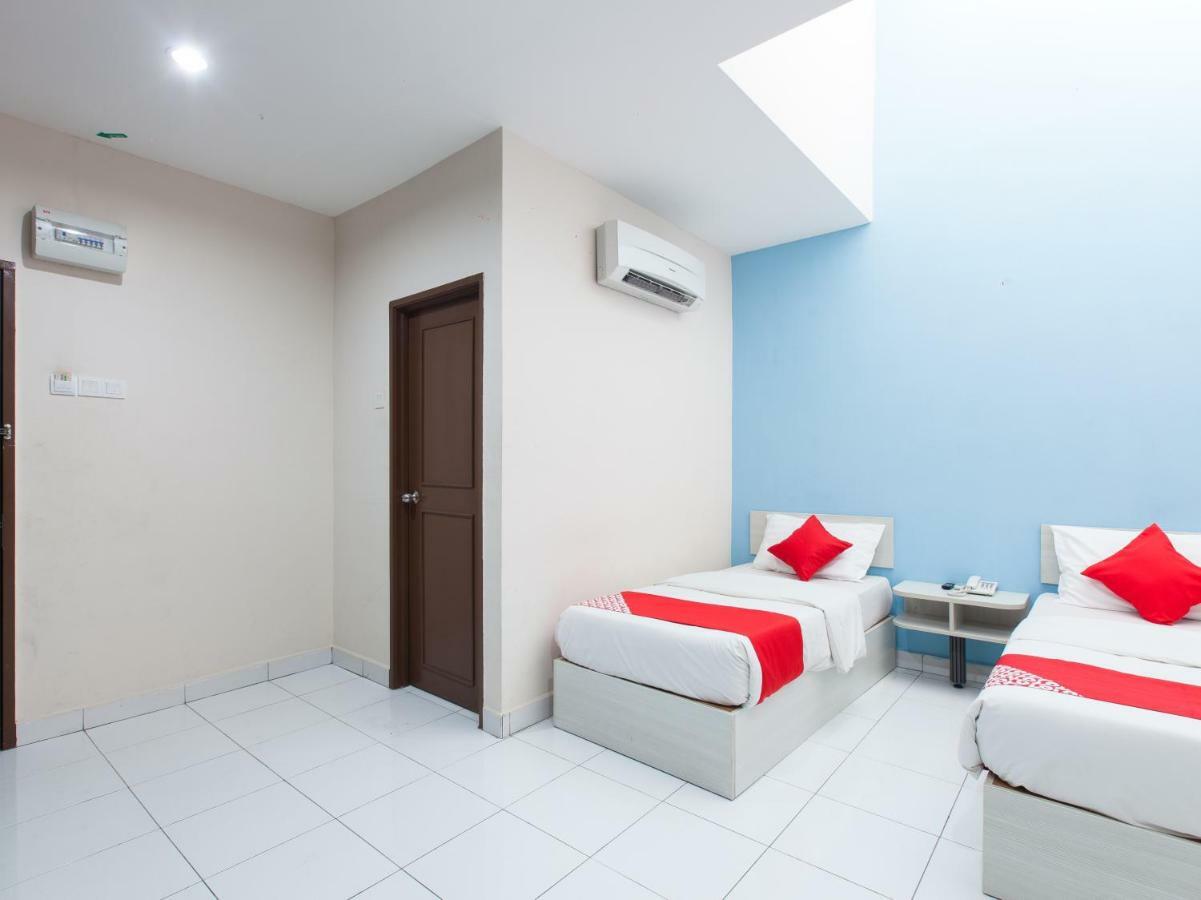 Super Oyo 1163 Hotel Pulai Ипох Экстерьер фото