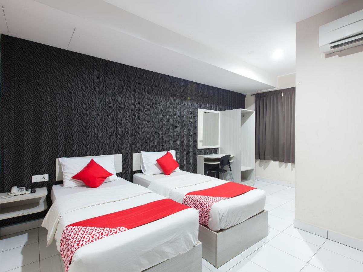 Super Oyo 1163 Hotel Pulai Ипох Экстерьер фото